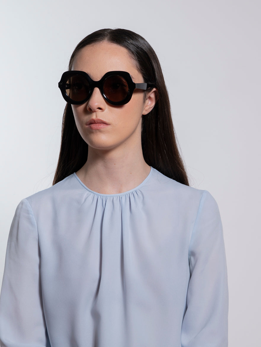 sun-paula-black-solid