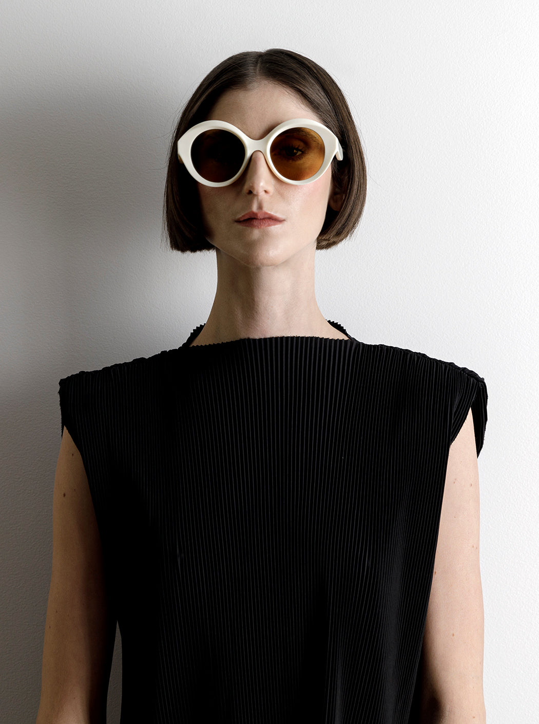 sun-martina-natural-white-vintage