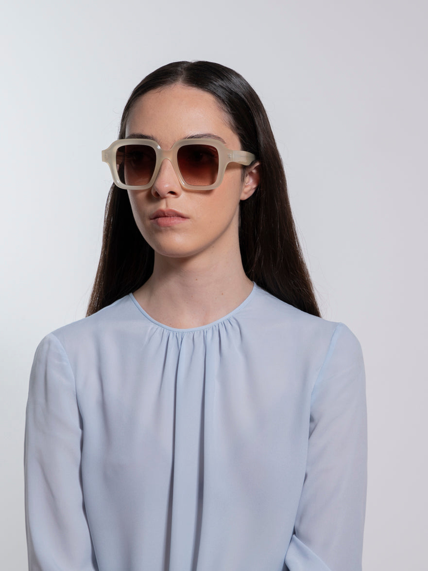 sun-gal-x-seda-gradient