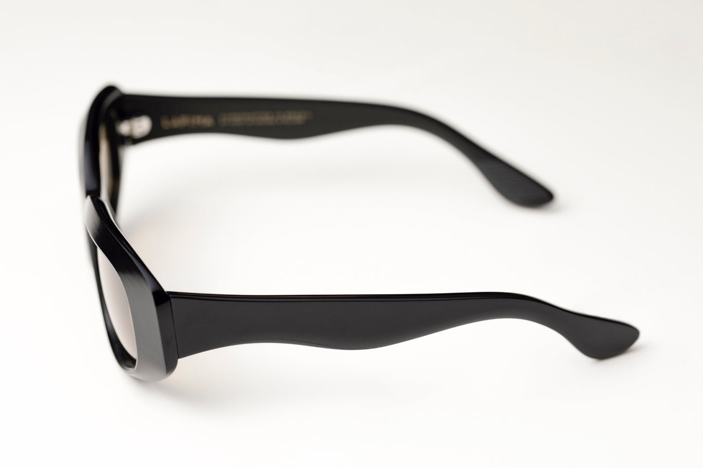 sun-andy-natural-black-vintage