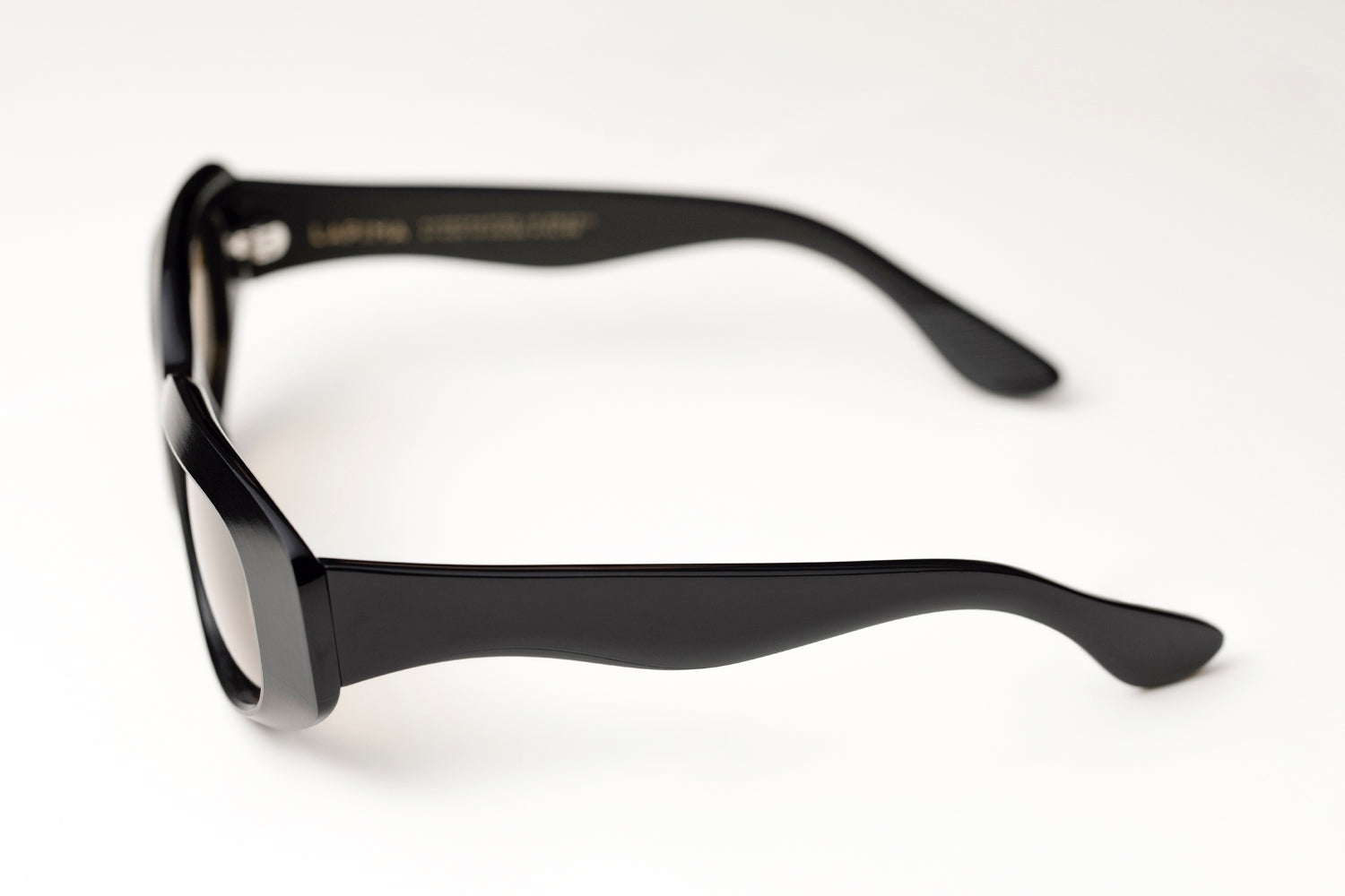 sun-andy-natural-black-vintage