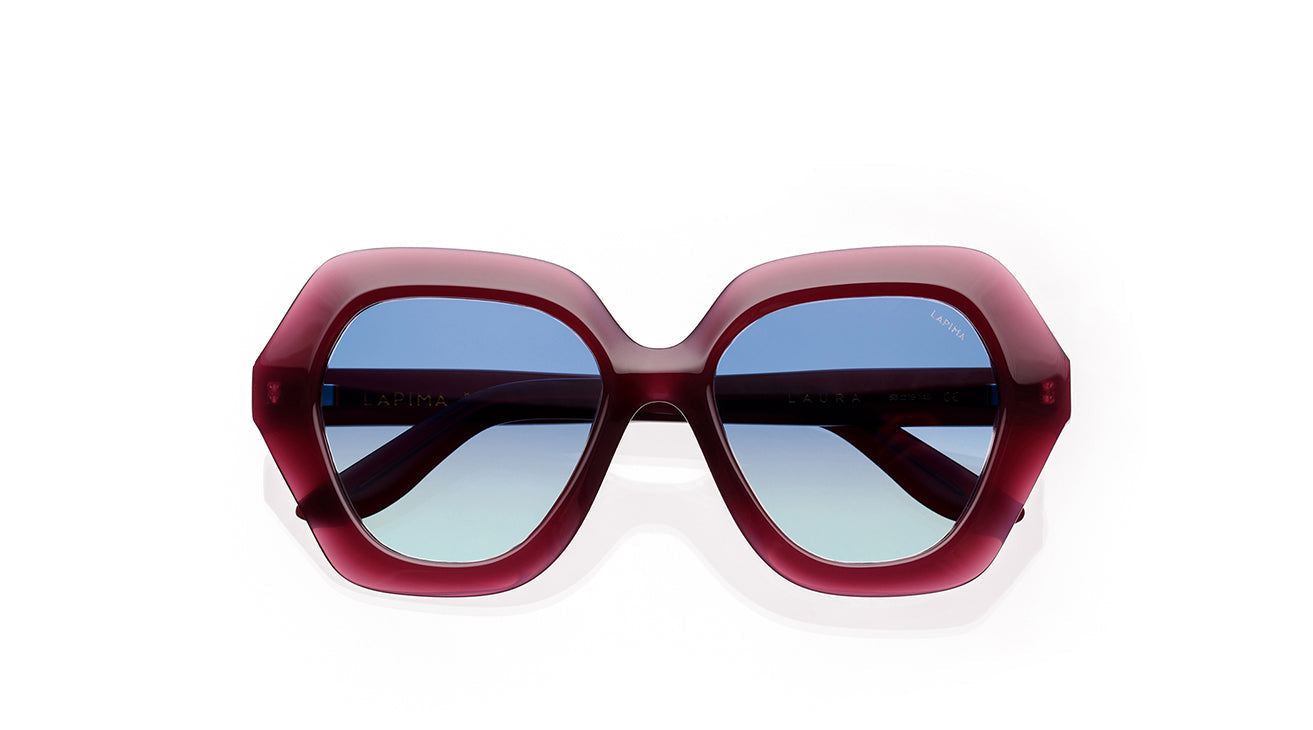 sun-laura-açai-blue-sky