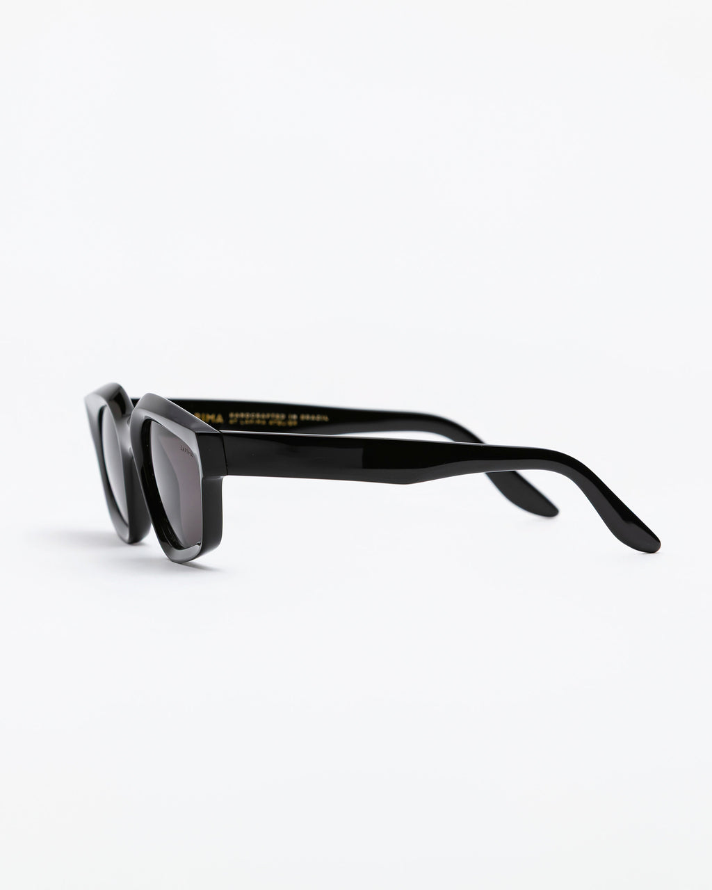 sun-sebastian-black-shadow