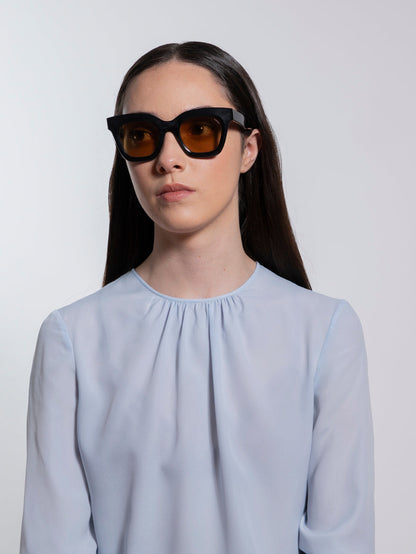 sun-lisa-x-natural-black-vintage