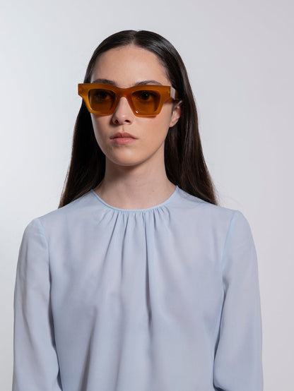 sun-bira-amber-vintage