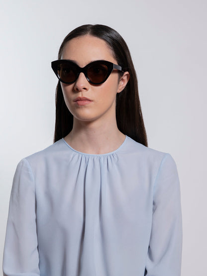 sun-manuela-black-solid