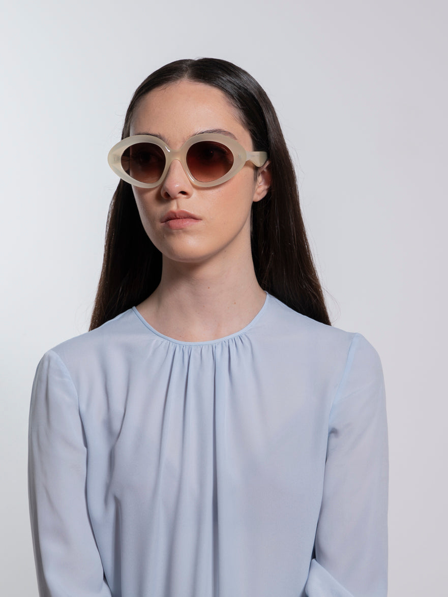 sun-carmen-seda-gradient