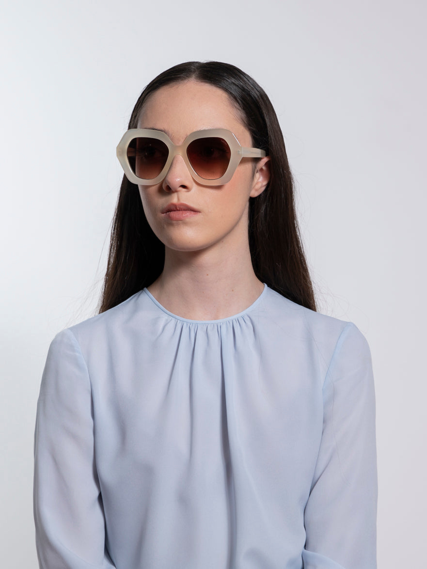 sun-laura-seda-gradient