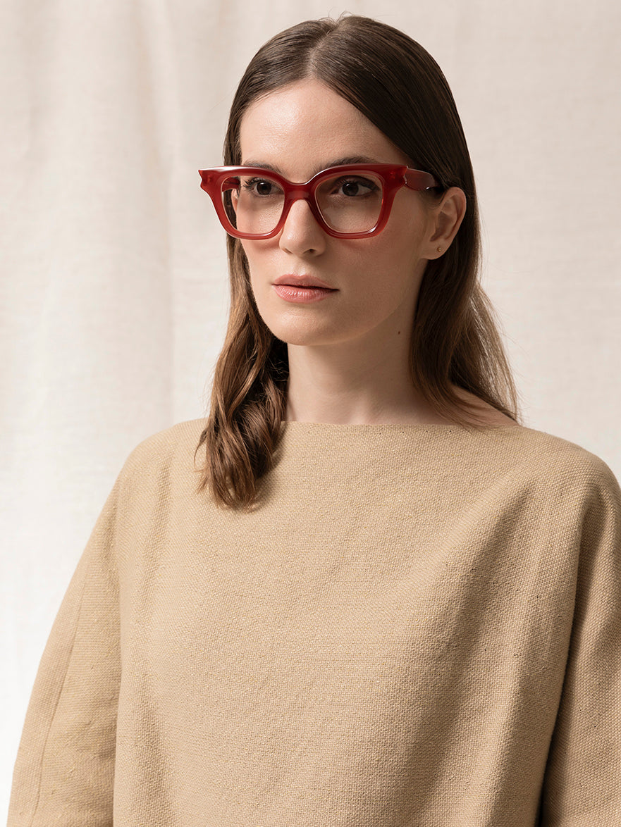optical-margot-red