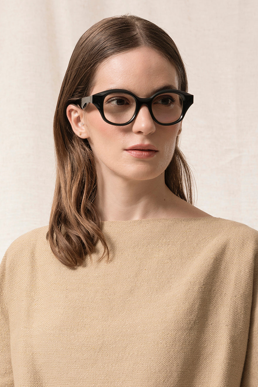 optical-bia-black