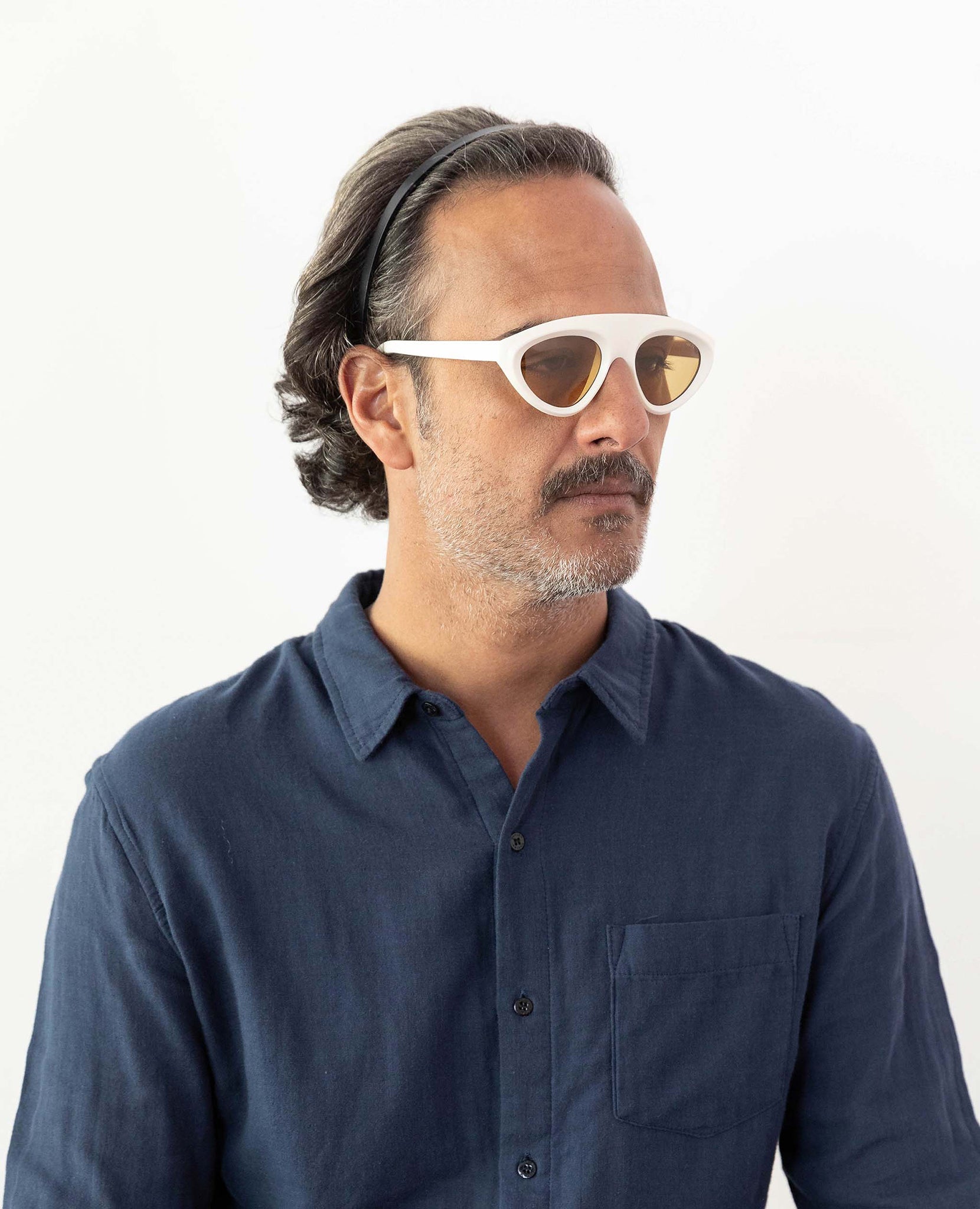 sun-vero-natural-white-vintage