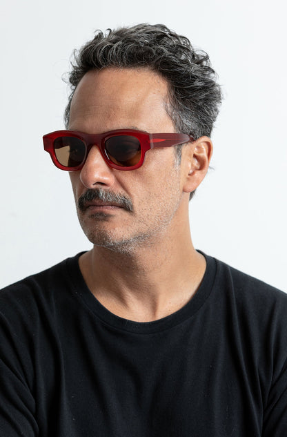 sun-caetano-red-solid