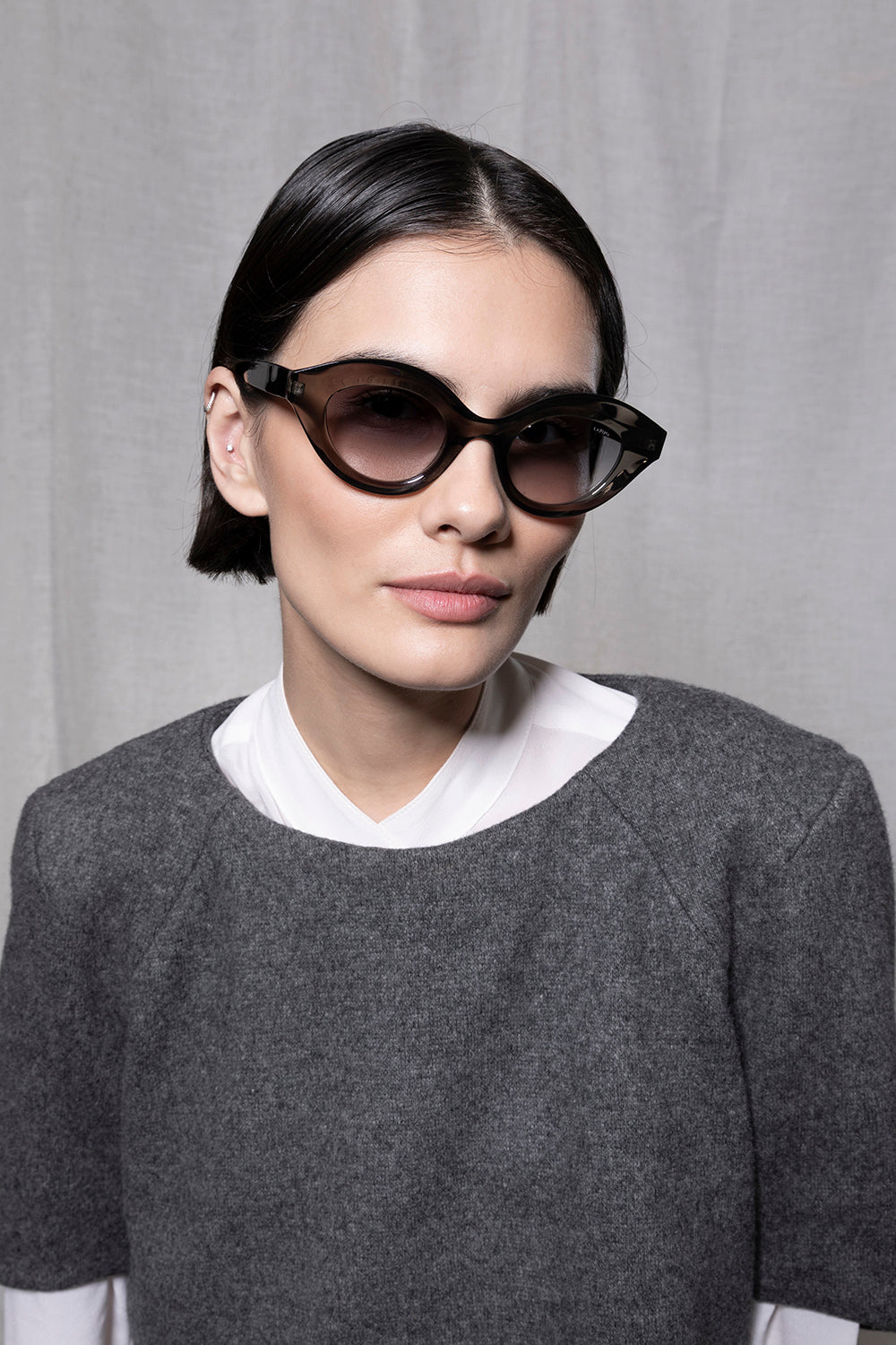 sun-nina-petit-garoa-grey
