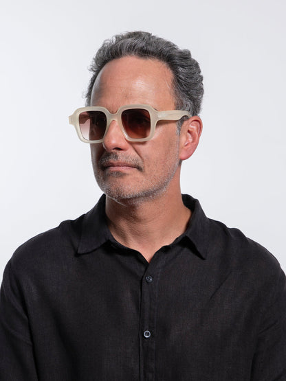 sun-gal-x-seda-gradient