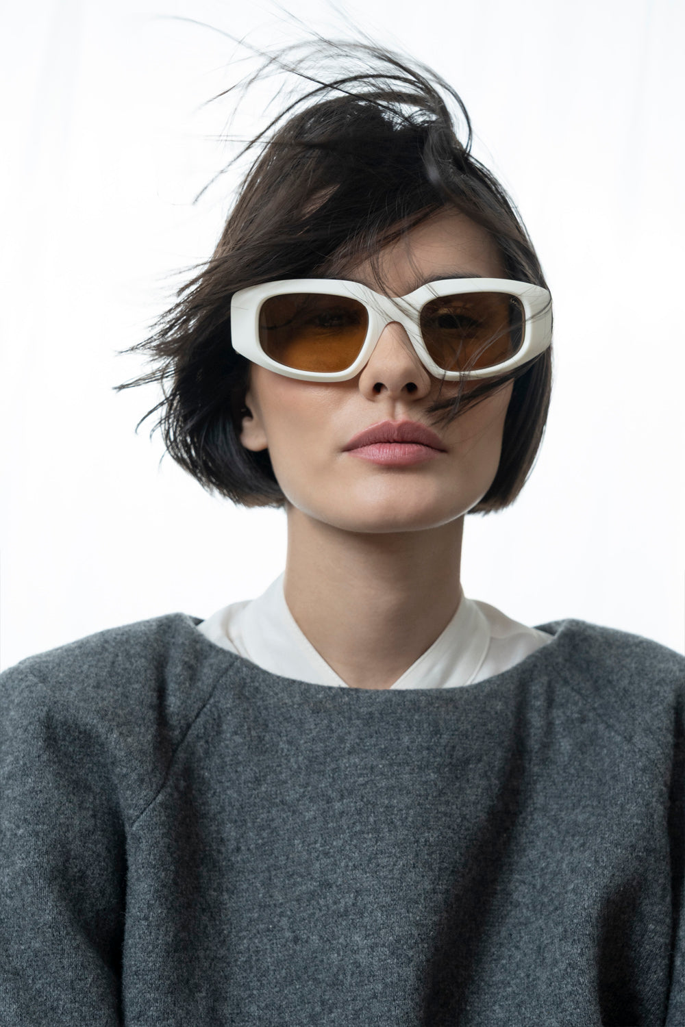 sun-andy-natural-white-vintage