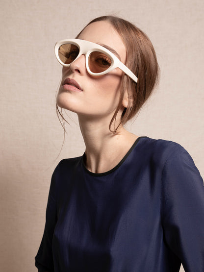 sun-vero-natural-white-vintage